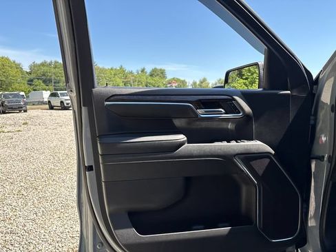Certified 2024 GMC Sierra 1500 Elevation w/ LPO, Elevation Black Package AWD/4WD image 21