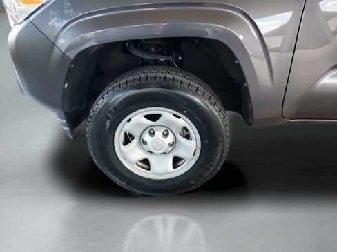 Used 2019 Toyota Tacoma SR RWD image 32