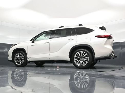 Used 2021 Toyota Highlander Platinum AWD/4WD image 63