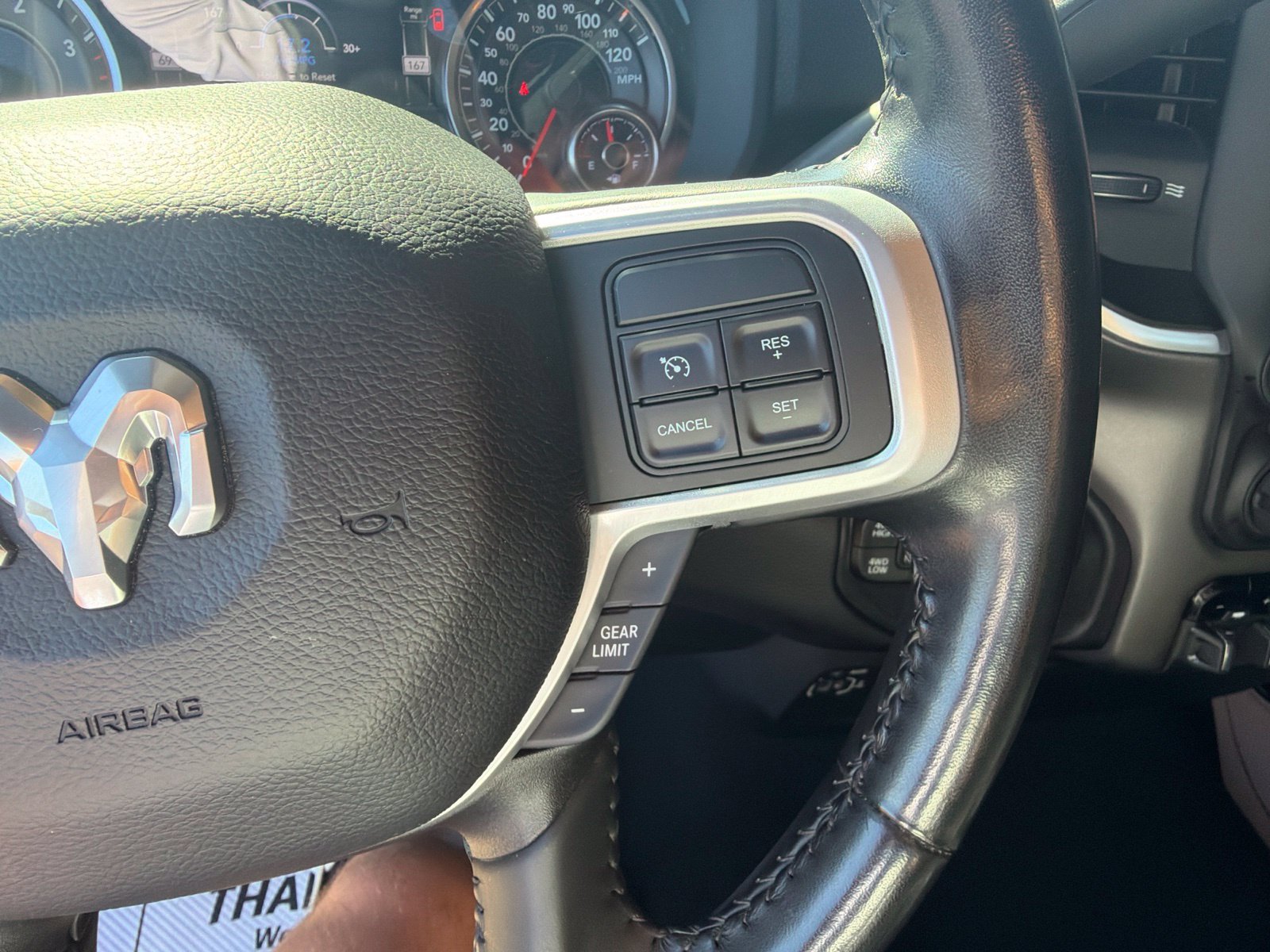 Used 2022 RAM 3500 Big Horn w/ Level C Equiment Group AWD/4WD image 10