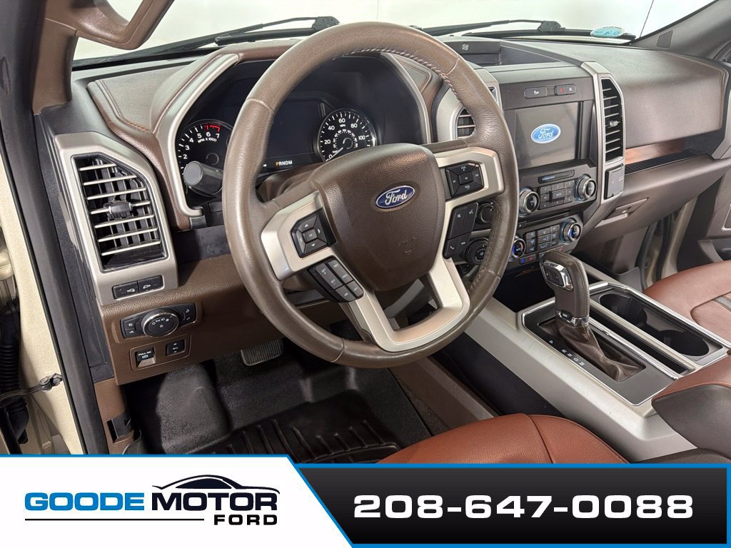 Used 2018 Ford F150 King Ranch w/ Equipment Group 601A Luxury AWD/4WD image 9