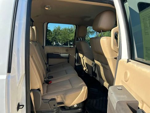 Used 2014 Ford F250 Lariat w/ Chrome Package AWD/4WD image 40