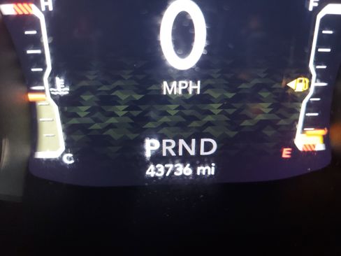 Used 2021 Jeep Wrangler Unlimited Sahara w/ Uconnect 4C Nav & Sound Group AWD/4WD image 8
