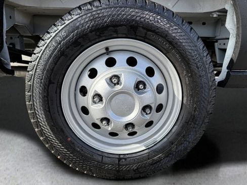 New 2026 Ford Transit 250 148 Medium Roof image 10