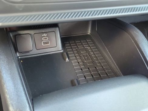 Certified 2025 Ford Bronco Sport Outer Banks w/ Outer Banks Tech Package+ image 32