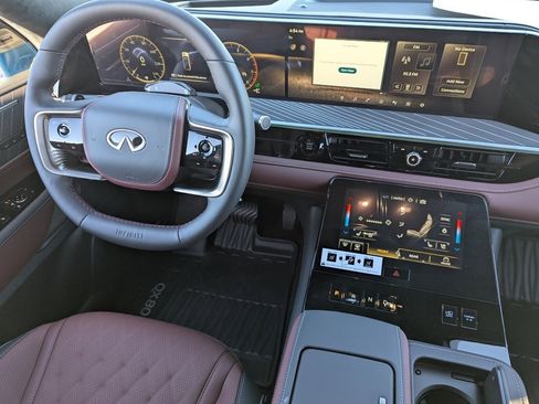 New 2026 INFINITI QX80 Autograph image 15