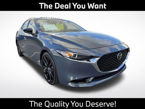 Used 2025 MAZDA MAZDA3 s AWD/4WD image 1