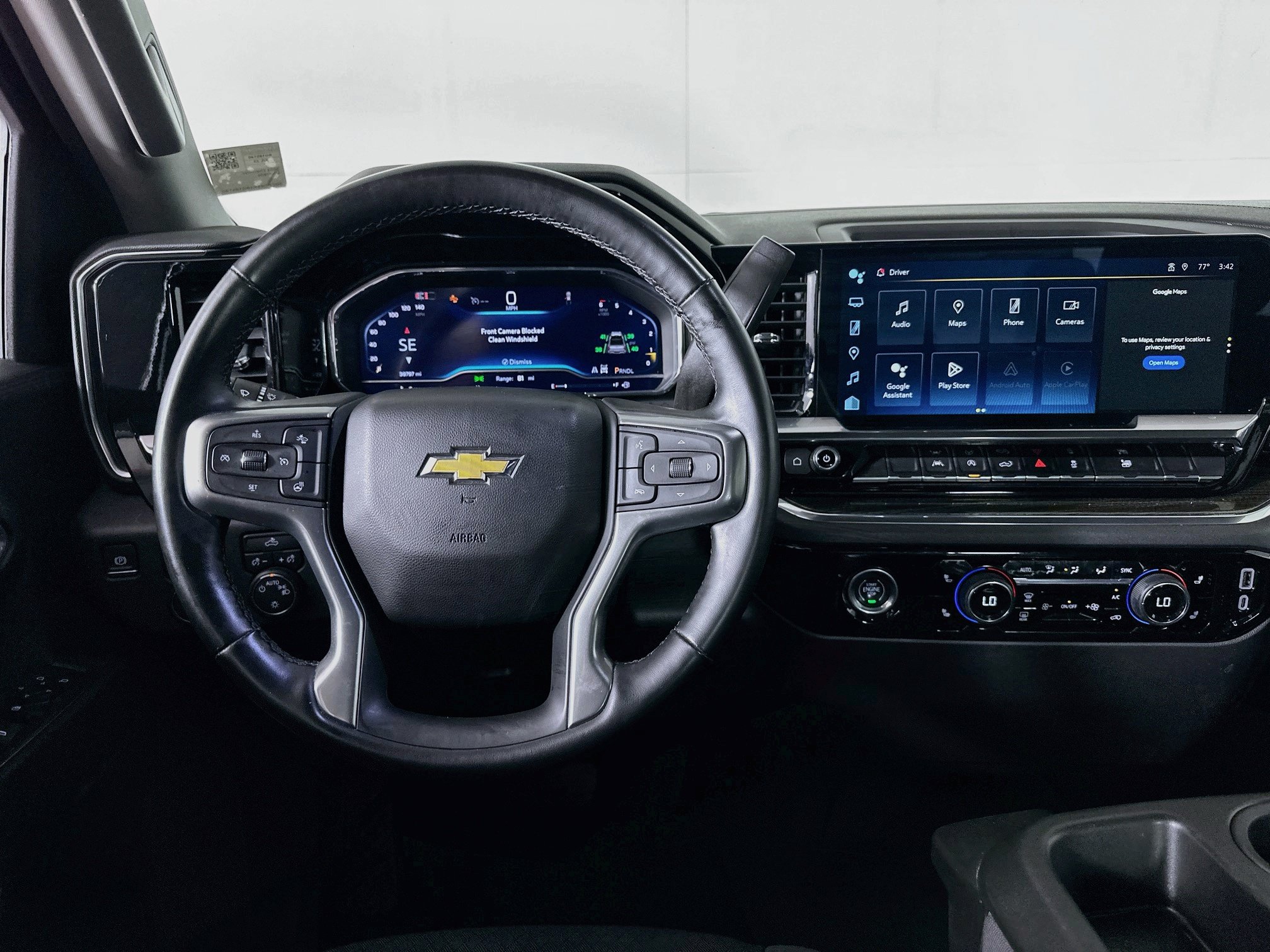 Used 2024 Chevrolet Silverado 1500 LT AWD/4WD image 17