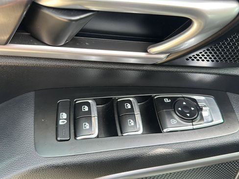 Used 2023 Kia Telluride S w/ S Sunroof Package AWD/4WD image 22