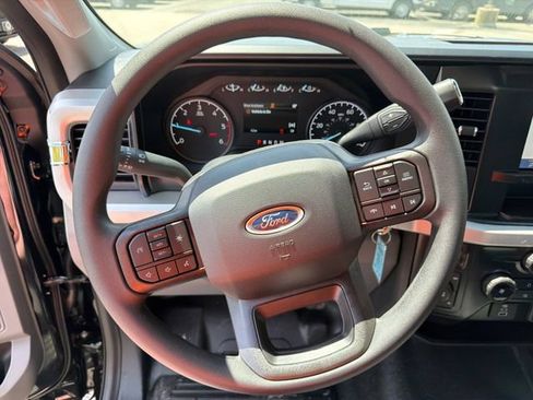 New 2026 Ford F550 4x4 Regular Cab Super Duty image 22