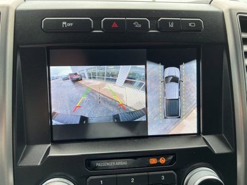 Used 2021 Ford F250 Platinum w/ Tremor Off-Road Package image 22