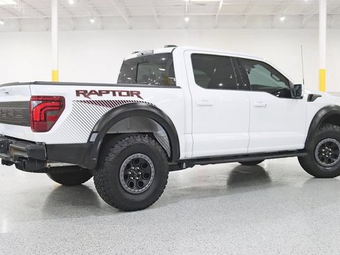 Used 2025 Ford F150 Raptor AWD/4WD image 10