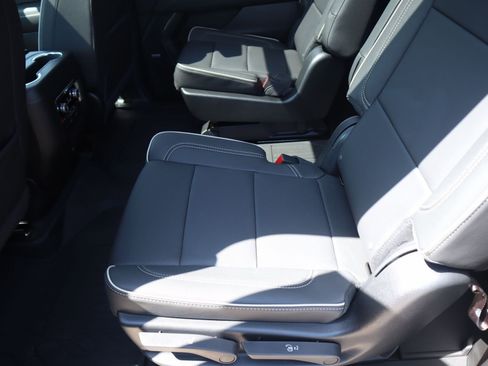 New 2026 GMC Yukon XL Elevation w/ Elevation Premium Package AWD/4WD image 13