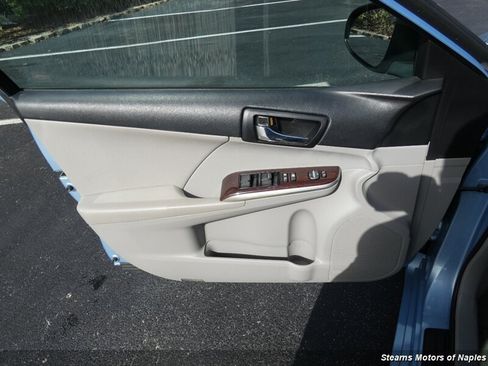 Used 2012 Toyota Camry XLE FWD image 42