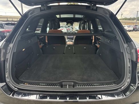 Used 2023 Mercedes-Benz GLC 300 GLC 300 image 8