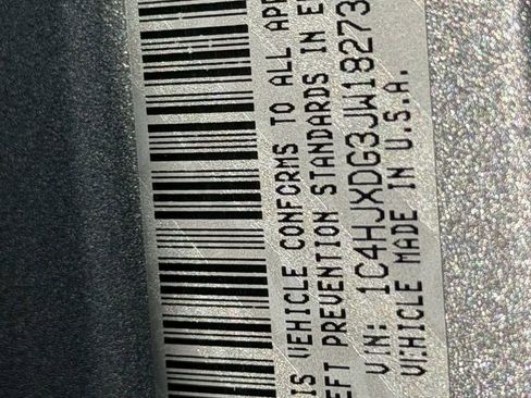 Used 2018 Jeep Wrangler Unlimited Sport AWD/4WD image 14