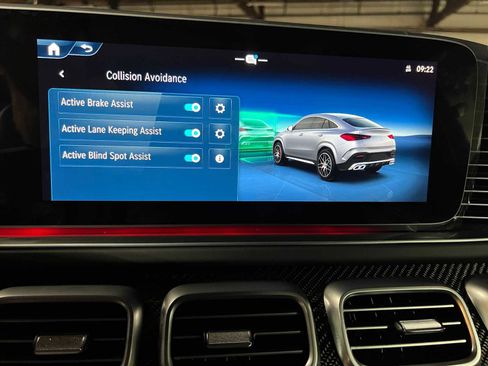 New 2026 Mercedes-Benz GLE 63 AMG S image 34