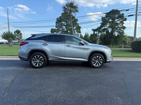 Used 2021 Lexus RX 350 FWD w/ Accessory Package image 5