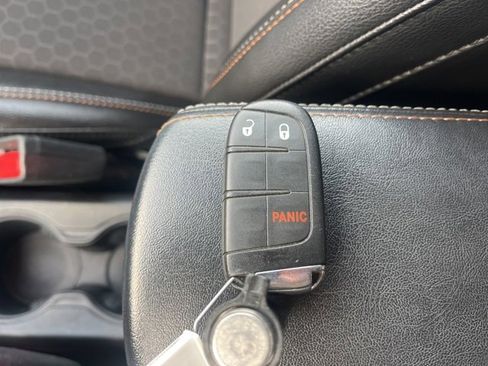 Used 2019 Jeep Compass Latitude image 61