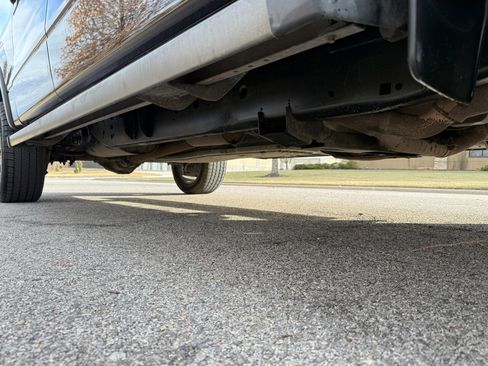 Used 2014 Ford F150 FX4 w/ Equipment Group 402A Luxury image 35