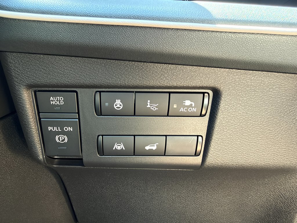 Used 2026 Nissan Leaf Platinum+ FWD image 26