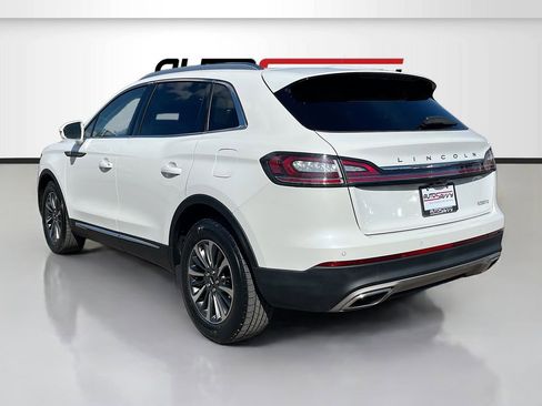 Used 2023 Lincoln Nautilus AWD image 5