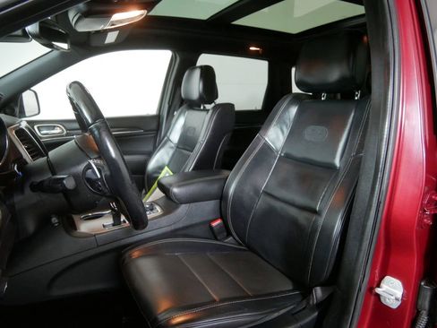 Used 2015 Jeep Grand Cherokee Overland w/ Advanced Technology Group image 12