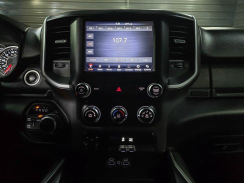 Used 2019 RAM 2500 Big Horn image 27