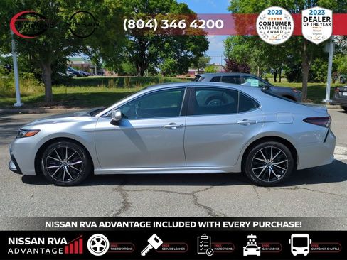Used 2022 Toyota Camry SE image 8