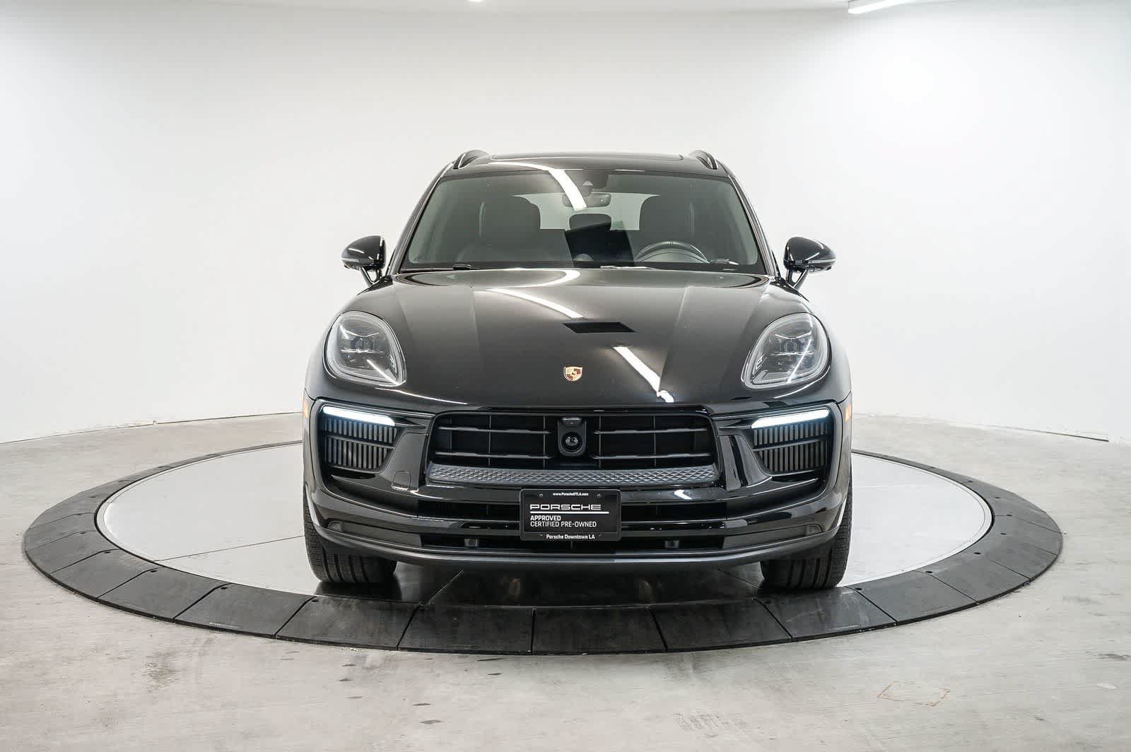Certified 2026 Porsche Macan S AWD/4WD image 6