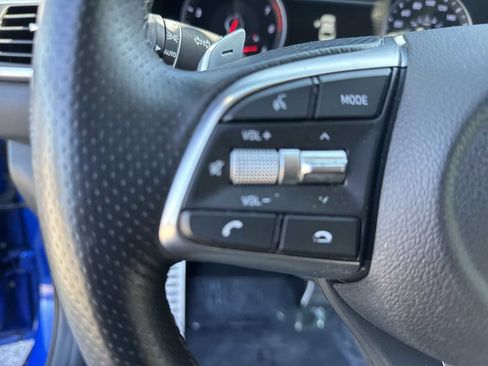 Used 2021 Genesis G70 3.3T RWD image 23