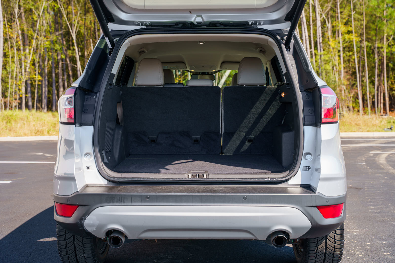 Used 2017 Ford Escape Titanium FWD image 16