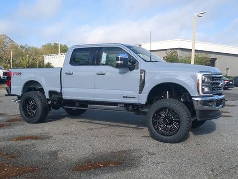 New 2026 Ford F250 Lariat w/ Lariat Ultimate Package image 2