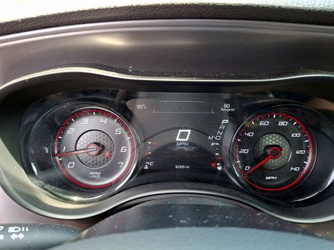 Used 2023 Dodge Charger SXT RWD image 21
