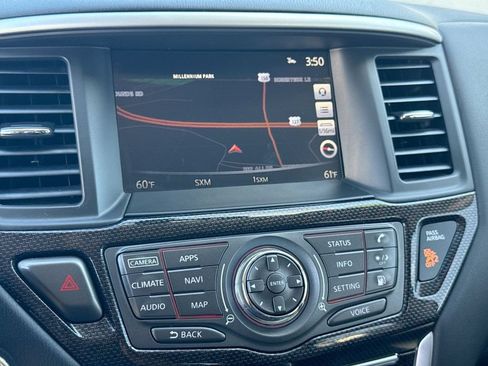 Used 2020 Nissan Pathfinder SL FWD image 23