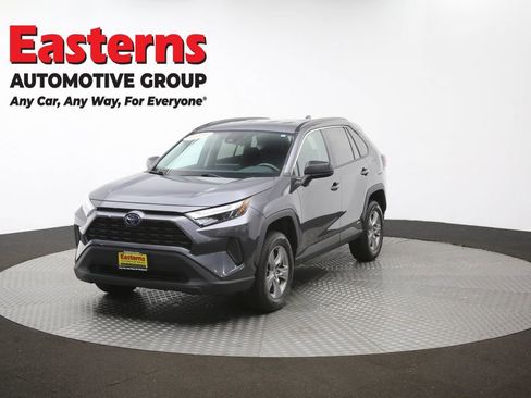 Used 2023 Toyota RAV4 LE AWD/4WD image 53