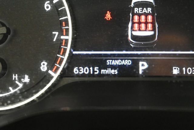 Used 2024 Nissan Pathfinder SV FWD image 13