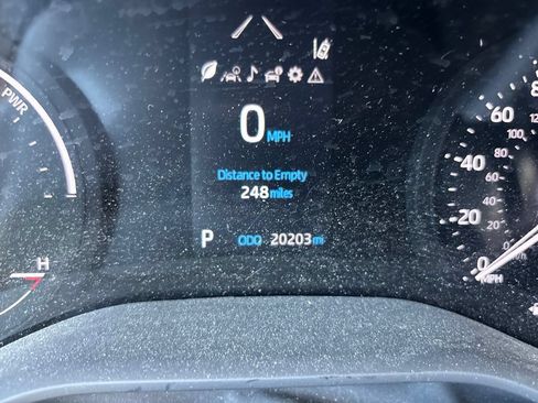 Used 2023 Toyota Sienna LE FWD image 26