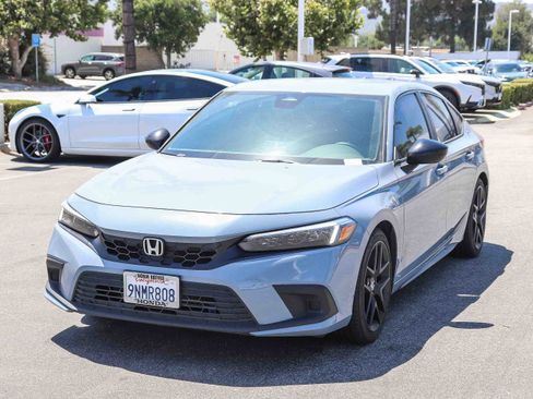 Used 2024 Honda Civic Sport image 3