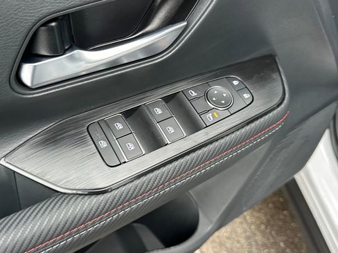 New 2026 Nissan Kicks SR w/ Cold Weather Package image 10