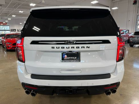 Used 2024 Chevrolet Suburban Z71 w/ Z71 Off-Road Package image 7