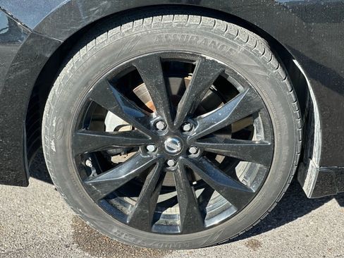 Used 2017 Nissan Maxima SR w/ Midnight Edition image 26