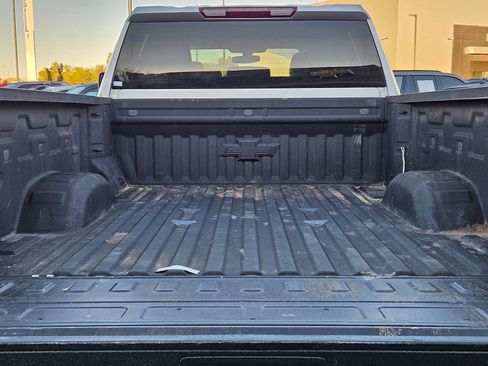 Used 2022 Chevrolet Silverado 2500 LT w/ Convenience Package image 20