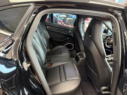 Used 2023 Porsche Panamera Platinum Edition RWD image 39