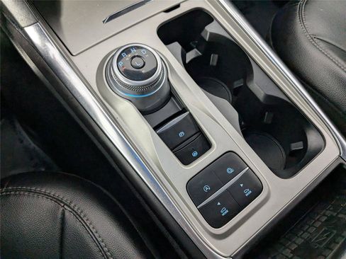 Used 2023 Ford Explorer Limited image 20