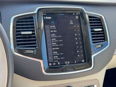 Certified 2023 Volvo XC90 B6 Plus w/ Protection Package image 23