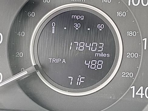 Used 2016 Honda CR-V EX-L image 2