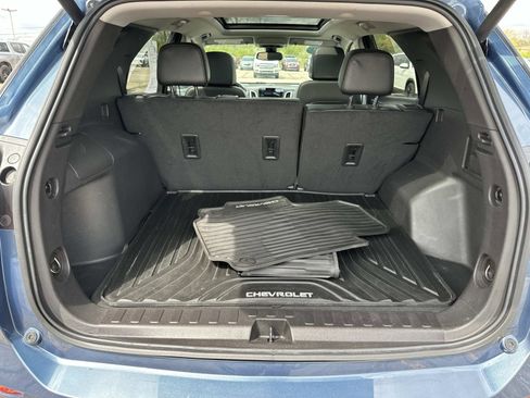 Certified 2024 Chevrolet Equinox Premier AWD/4WD image 9