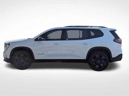 Used 2026 GMC Acadia Elevation w/ Black Edition FWD image 8