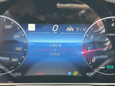 Used 2022 Mercedes-Benz S 580 4MATIC Sedan w/ AMG Line Package image 28